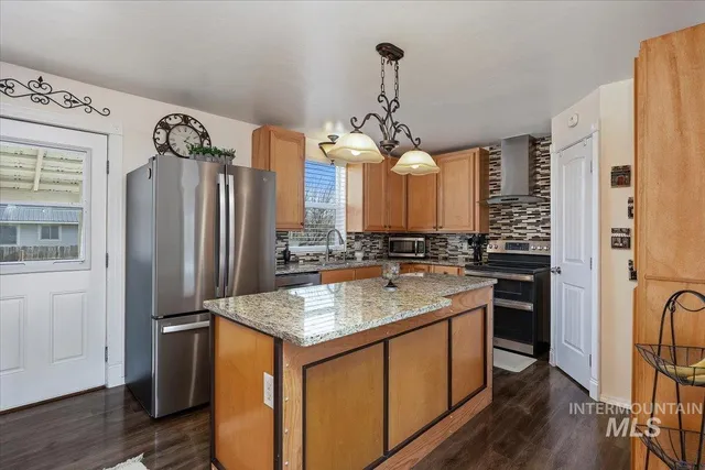 $350,000 | 1124 North Fillmore Street, Jerome, ID 83338