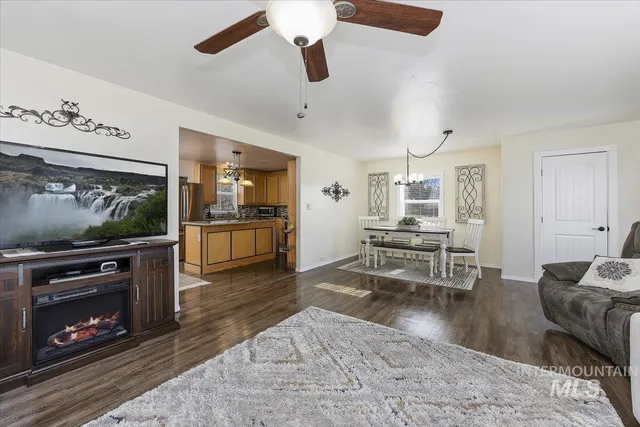 $350,000 | 1124 North Fillmore Street, Jerome, ID 83338