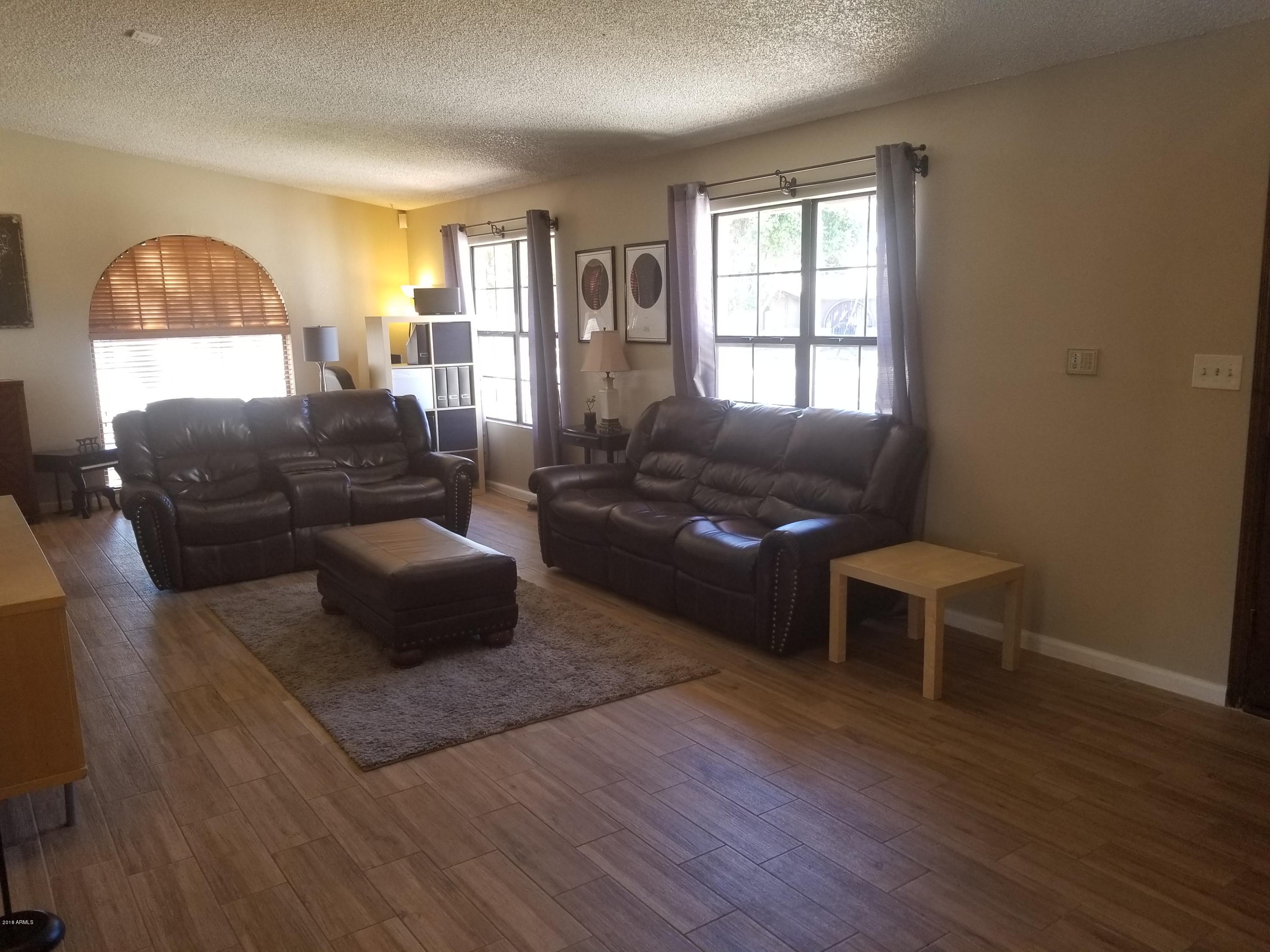 3541 West Emig Road Phoenix, AZ 85053 - Photo 11 of 28 20180620_151024