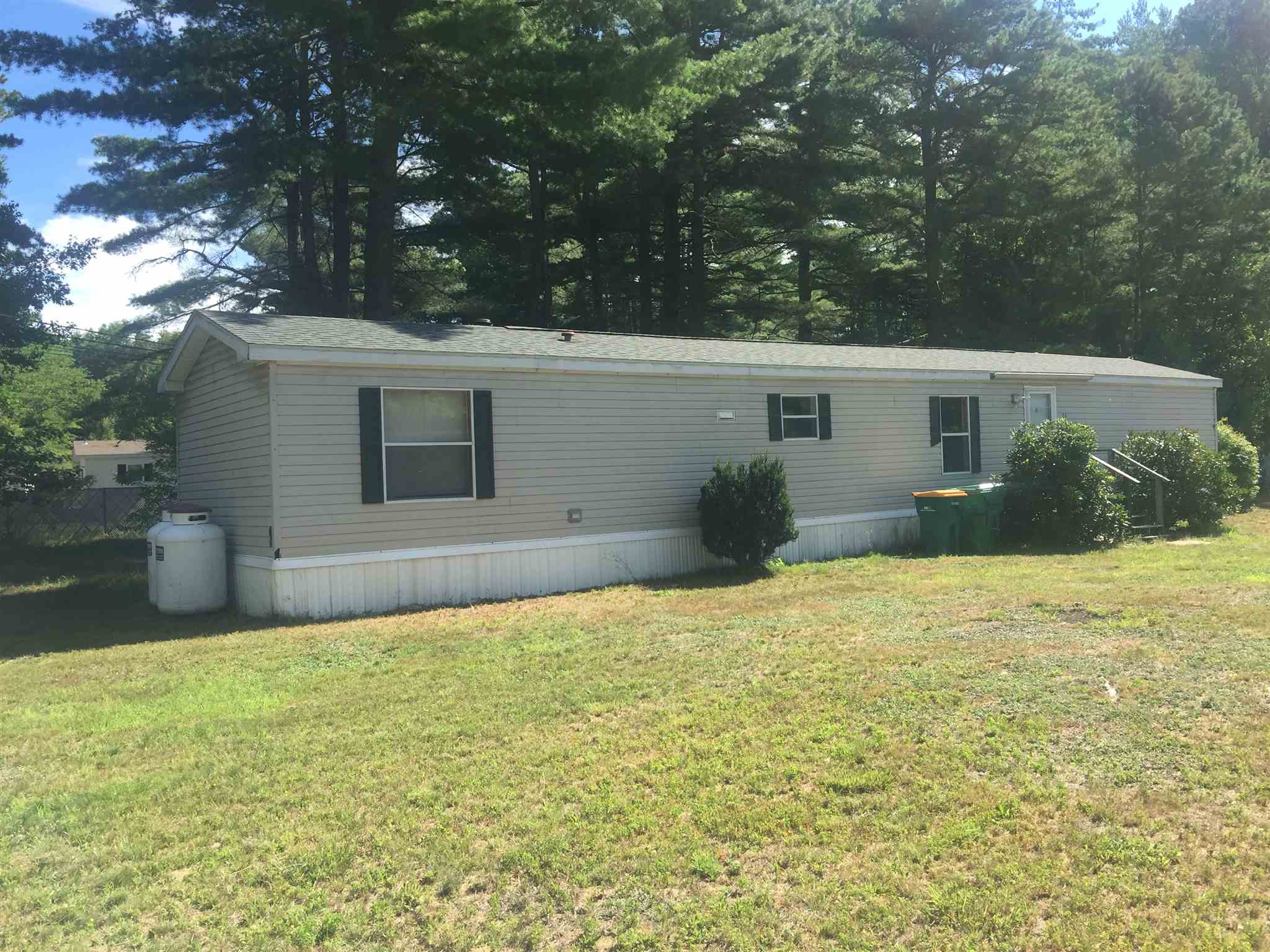 23 Reagan Drive Rochester, NH 03839 - Photo 2 of 19