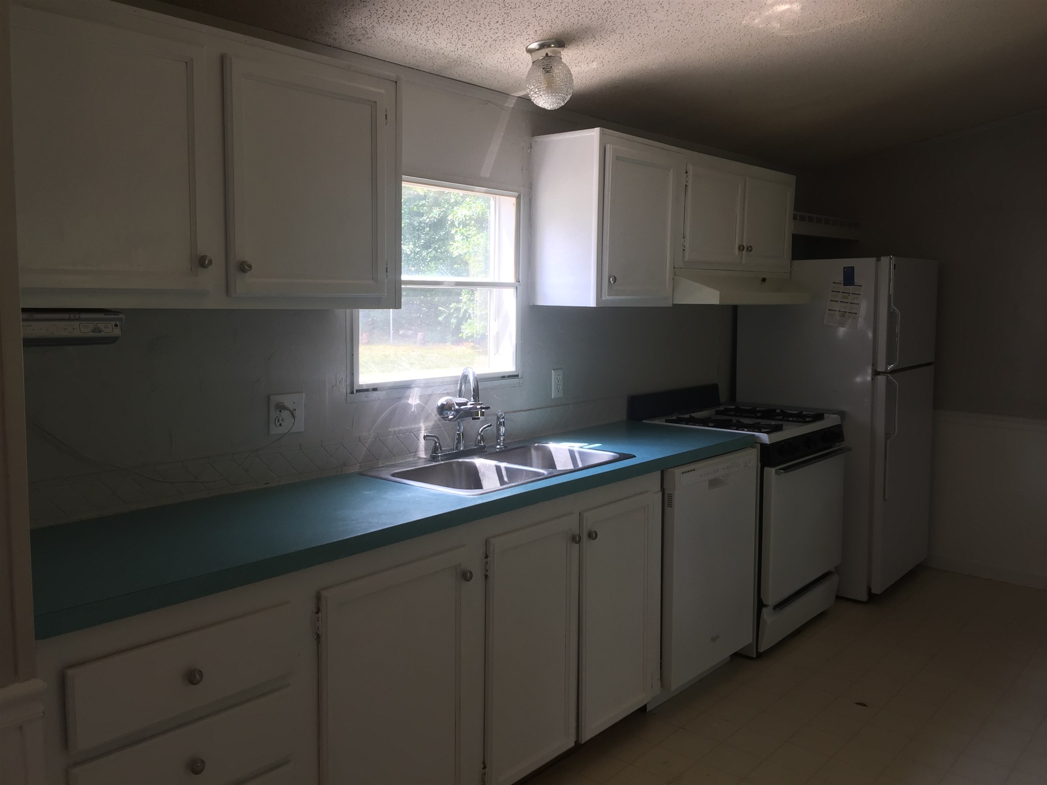 23 Reagan Drive Rochester, NH 03839 - Photo 7 of 19