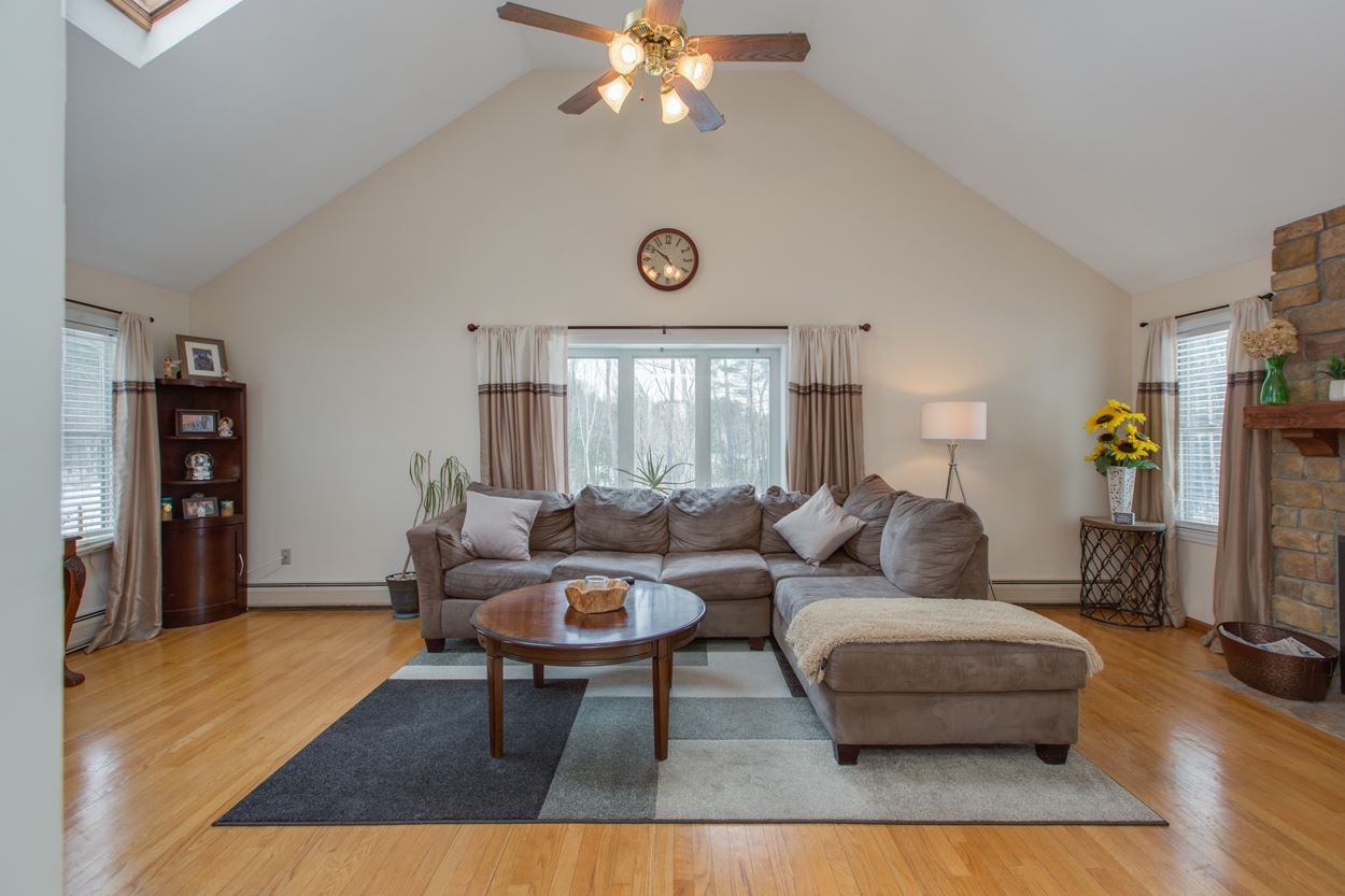 15 Rolling Hill Road Hampstead, NH 03841 - Photo 11 of 35 Gallery Image 11