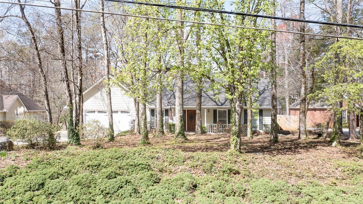 3708 Hamilton Road Opelika, AL 36804 - Photo 1 of 38 Gallery Image 1