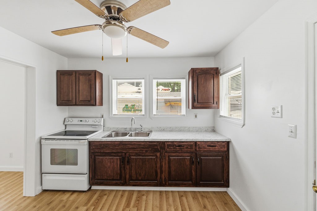 1901 West Grand Avenue Decatur, IL 62522 - Photo 12 of 23