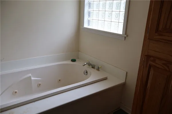 $249,000 | 1559 Fort Hill Drive, Seneca, SC 29678