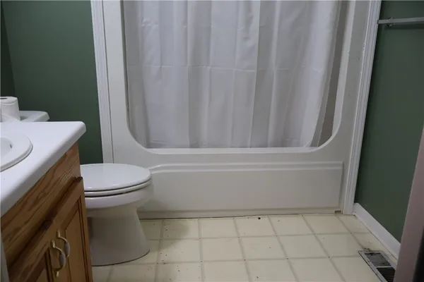 $249,000 | 1559 Fort Hill Drive, Seneca, SC 29678