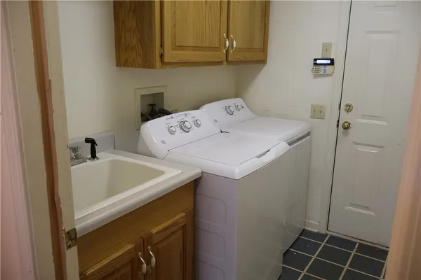 $249,000 | 1559 Fort Hill Drive, Seneca, SC 29678