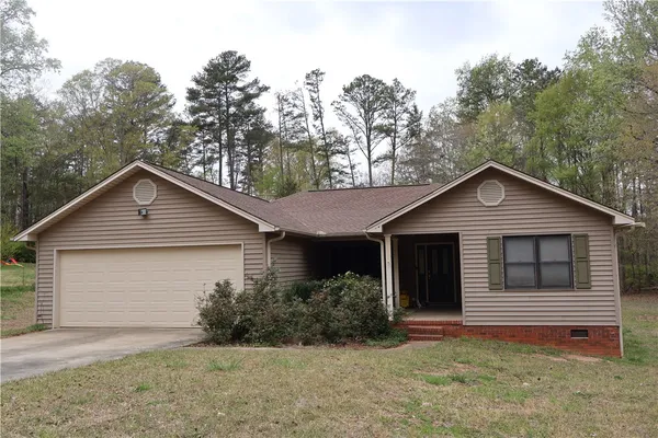$249,000 | 1559 Fort Hill Drive, Seneca, SC 29678