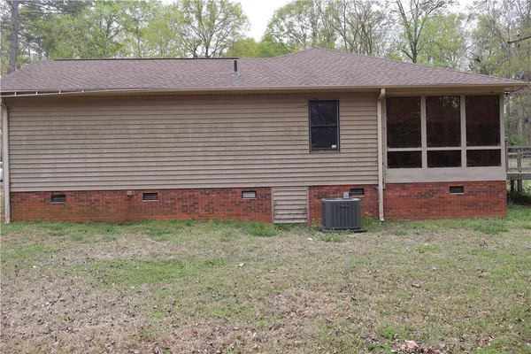 $249,000 | 1559 Fort Hill Drive, Seneca, SC 29678