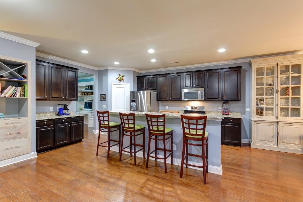 3255 Conservancy Lane Charleston, SC 29414 - Photo 3 of 26 Kitchen