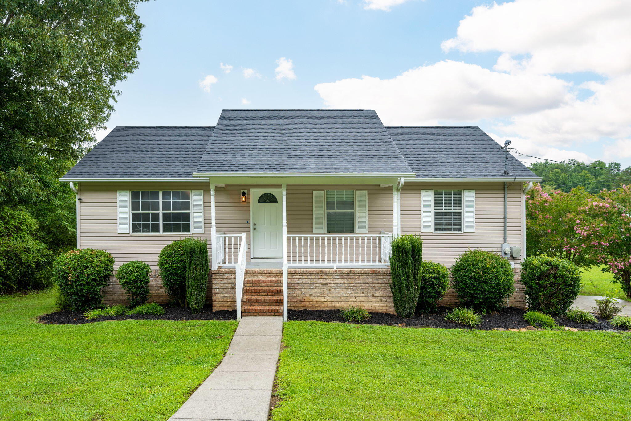 372 Patty Road Ringgold, GA 30736 - Photo 1 of 19 0-web-or-mls-DSC_3052