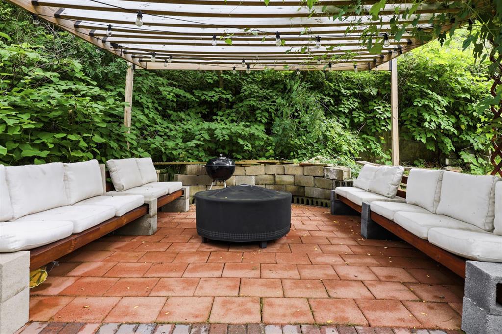 983 Becks Run Road Pittsburgh, PA 15210 - Photo 32 of 45 Gallery Image 32
