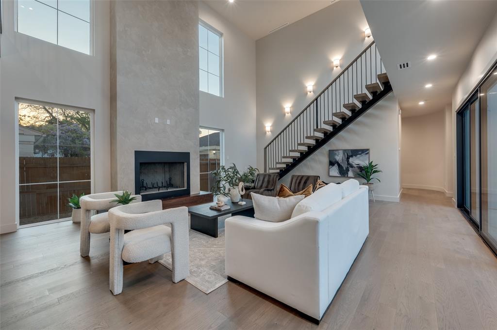 3737 Dunhaven Road Dallas, TX 75220 - Photo 12 of 38