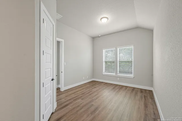 $899,990 | 6817 Arbor Falls, Fair Oaks Ranch, TX 78015