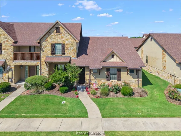 $288,000 | 3312 Lieutenant Avenue, College Station, TX 77845