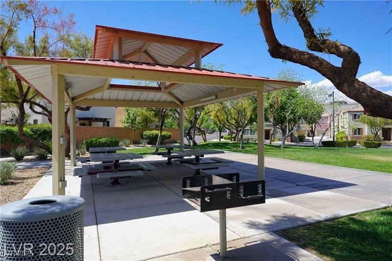 7653 Fabled Filigree Street Las Vegas, NV 89149 - Photo 32 of 35