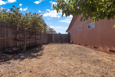 $599,000 | 564 Edith Court, Santa Rosa, CA 95401