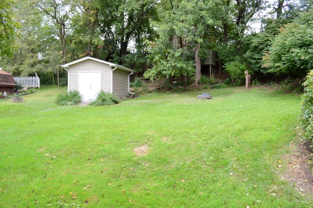 1521 Anderson Road Pittsburgh, PA 15209 - Photo 15 of 16