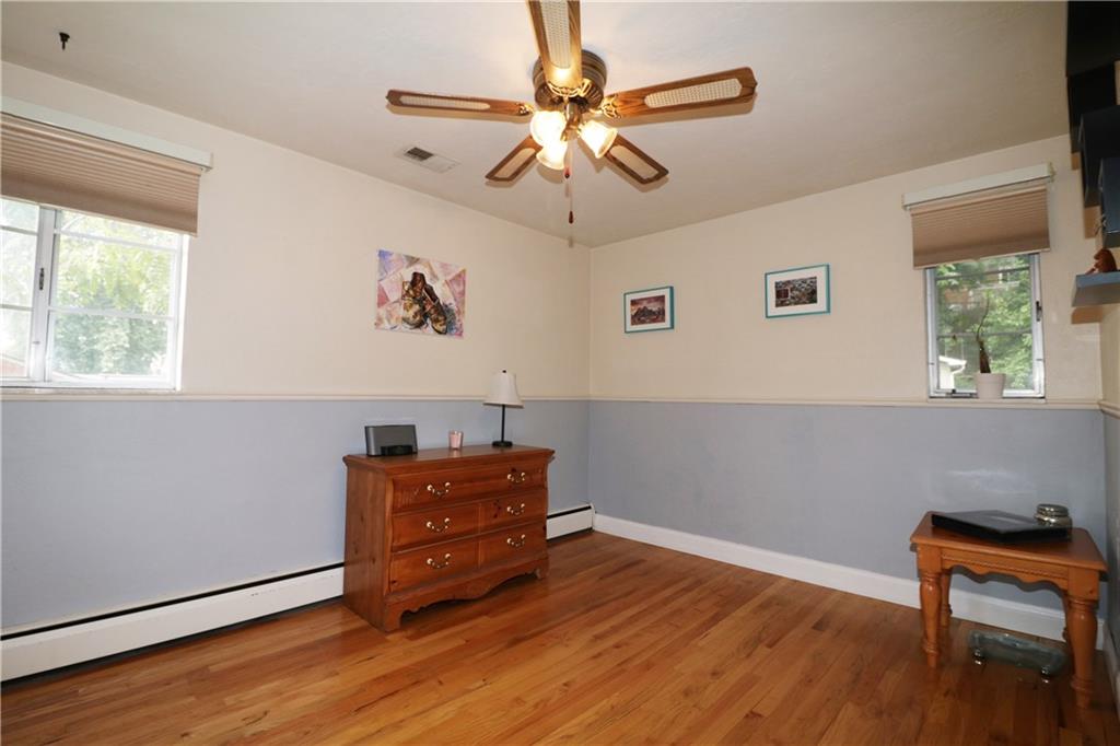 1521 Anderson Road Pittsburgh, PA 15209 - Photo 9 of 16