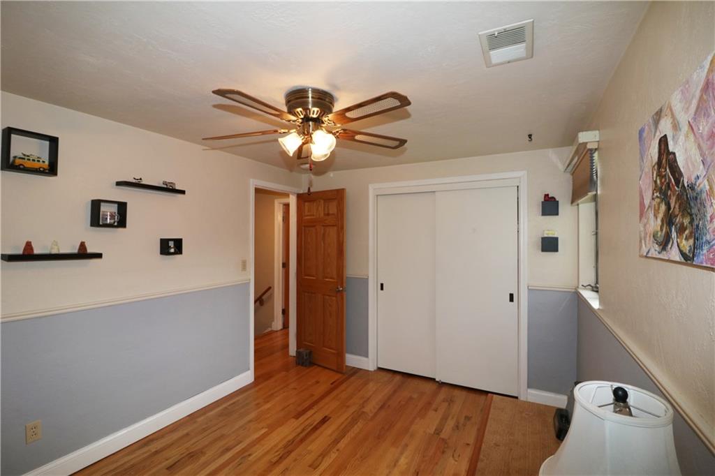 1521 Anderson Road Pittsburgh, PA 15209 - Photo 10 of 16