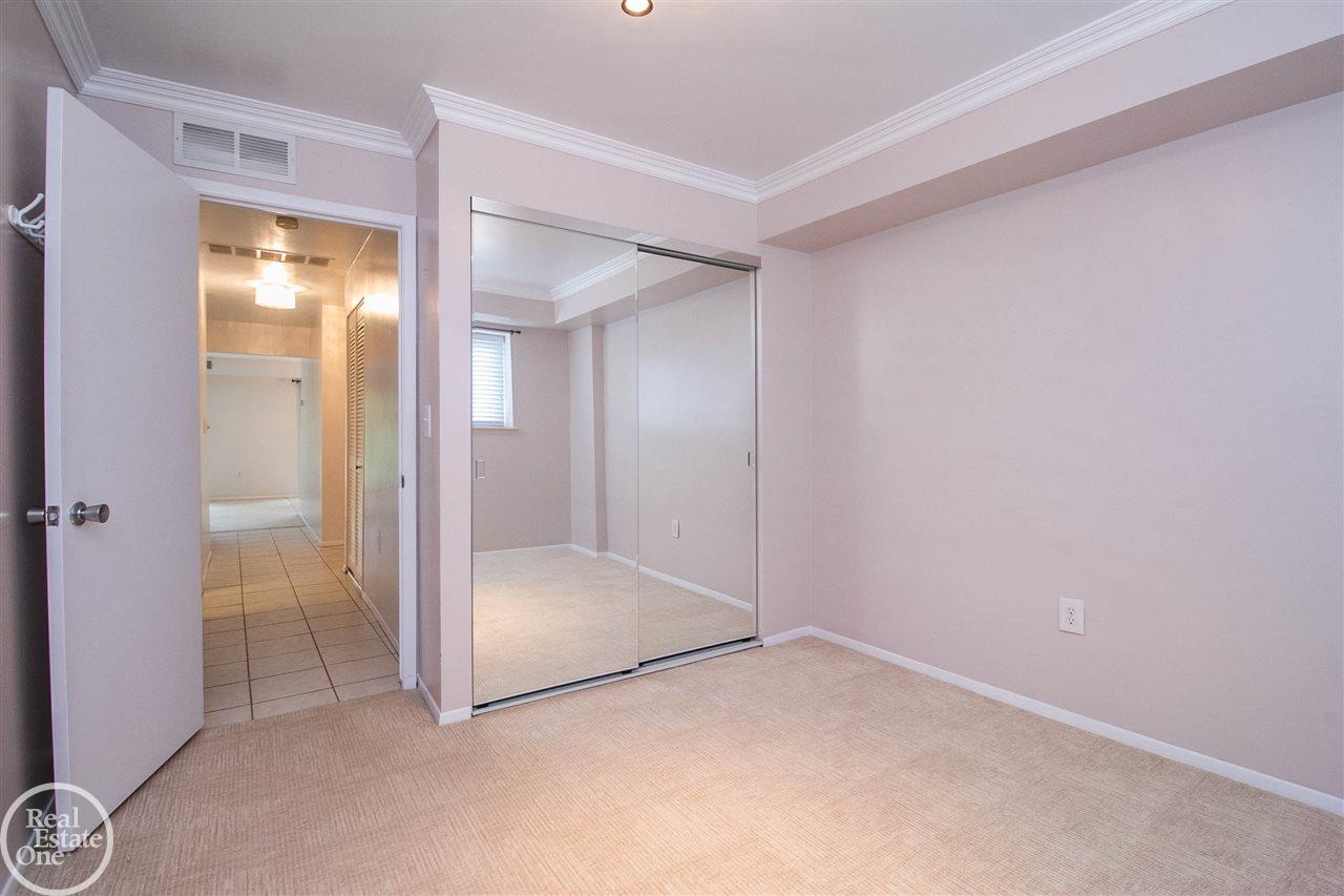 1663 Riverside Drive, Unit #1 Rochester Hills, MI 48309 - Photo 29 of 34