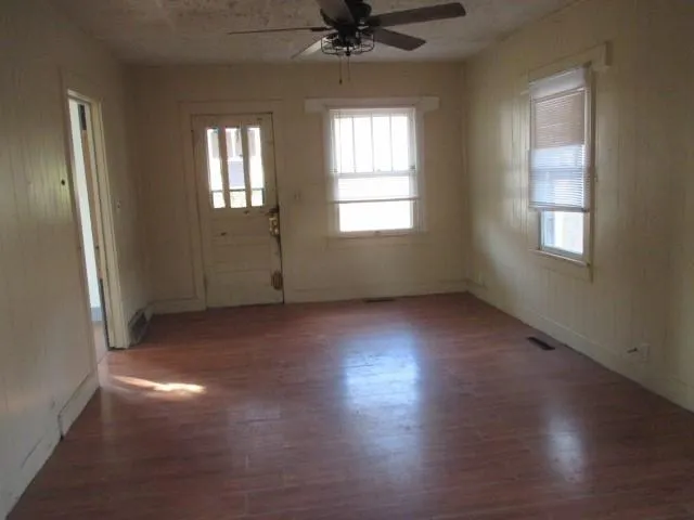 $113,000 | 617 Plumb Street, Warsaw, MO 65355