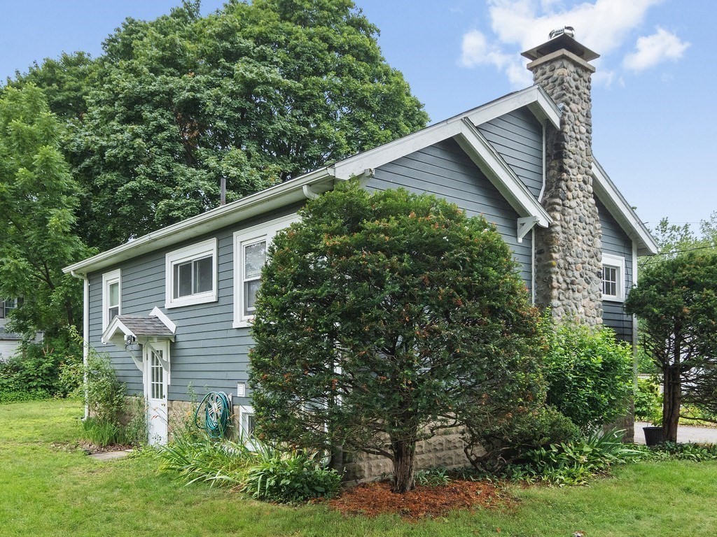 80 Bruce Road Waltham, MA 02453 - Photo 1 of 41 Gallery Image 1