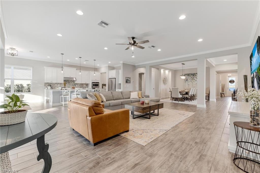 3684 Pilot Circle Naples, FL 34120 - Photo 5 of 50