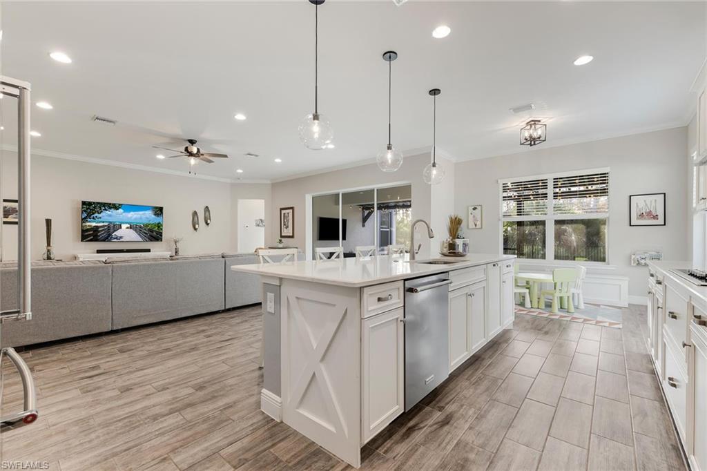 3684 Pilot Circle Naples, FL 34120 - Photo 10 of 50