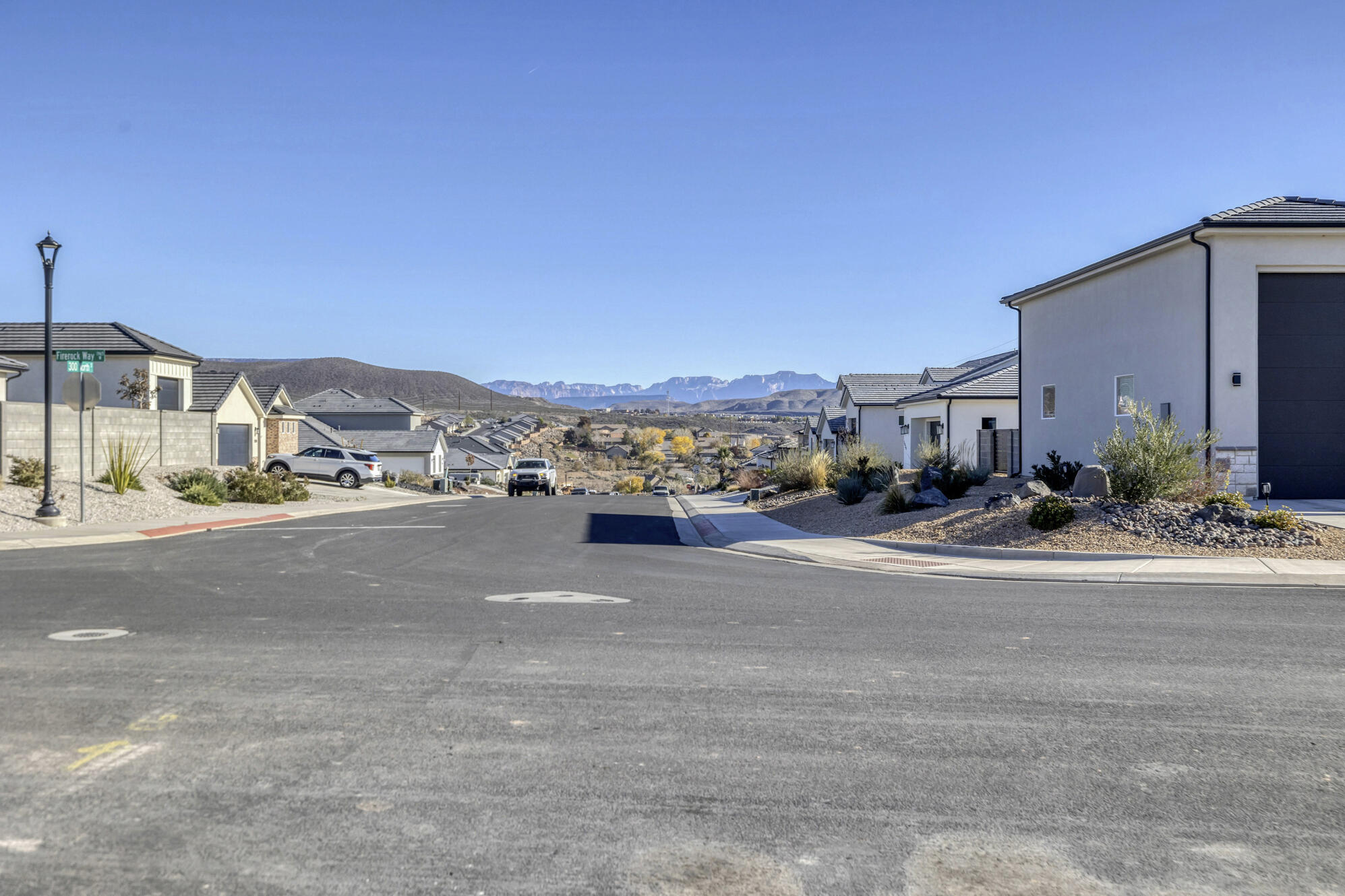 299 Firerock Way Hurricane, UT 84737 - Photo 3 of 42 EXTERIOR