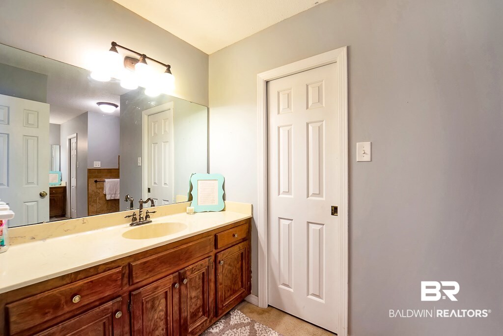 1700 Timberly Road East Mobile, AL 36609 - Photo 15 of 26