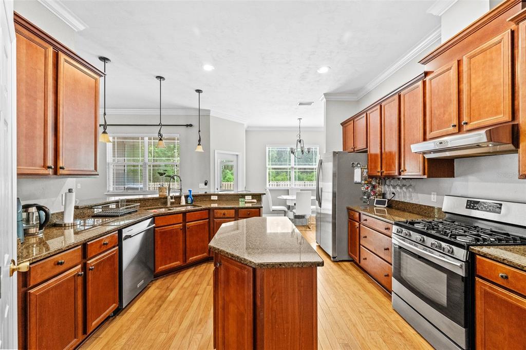 8629 Southwest 80th Place Gainesville, FL 32608 - Photo 6 of 48