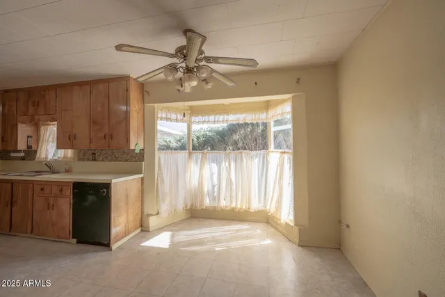 $265,000 | 3923 West Thompson Road, Elfrida, AZ 85610