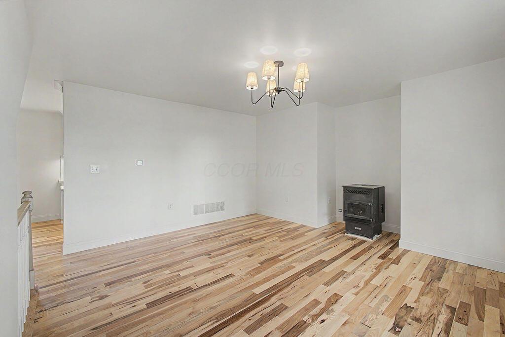 6161 Lock Road Centerburg, OH 43011 - Photo 10 of 38 Living Room