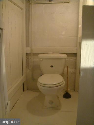 3313 Beverly Road Baltimore, MD 21214 - Photo 18 of 26 Half Bath 1