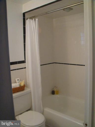 3313 Beverly Road Baltimore, MD 21214 - Photo 23 of 26 Bath #3