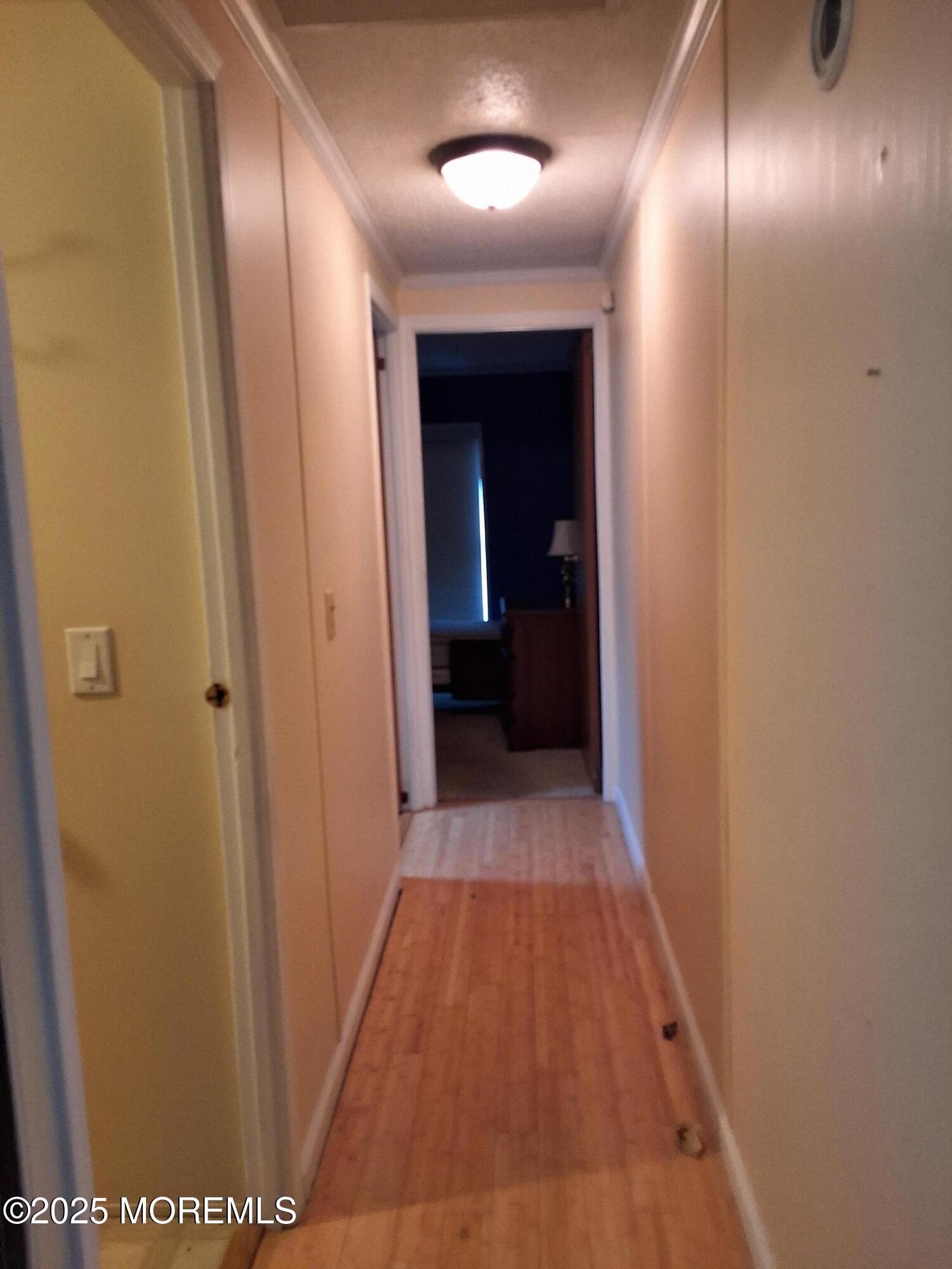 32 Village Road Morganville, NJ 07751 - Photo 18 of 27 1000000307