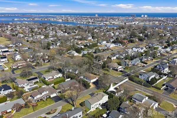$1,649,999 | 62 Sagamore Avenue, Oceanport, NJ 07757
