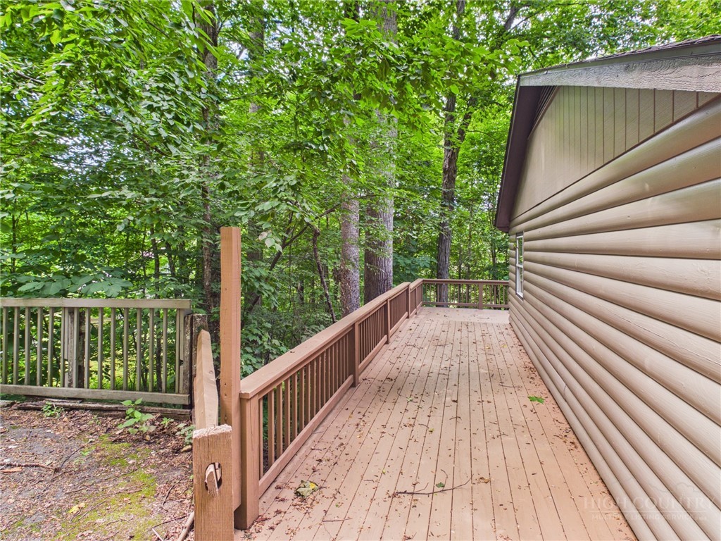 442 Timberlane Drive Boone, NC 28607 - Photo 4 of 31