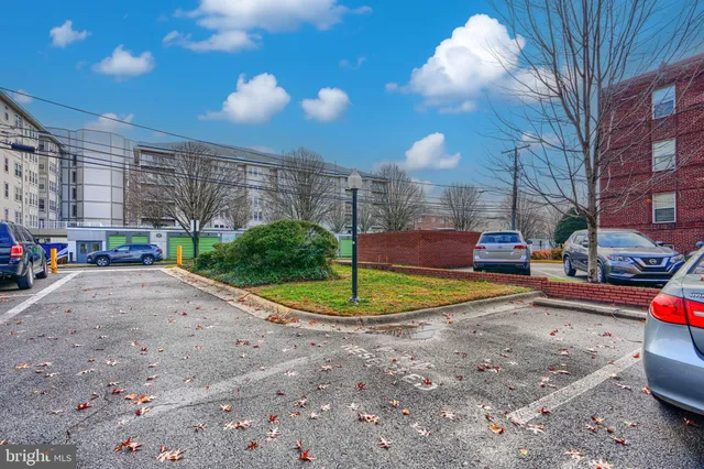 a view of a basketball court