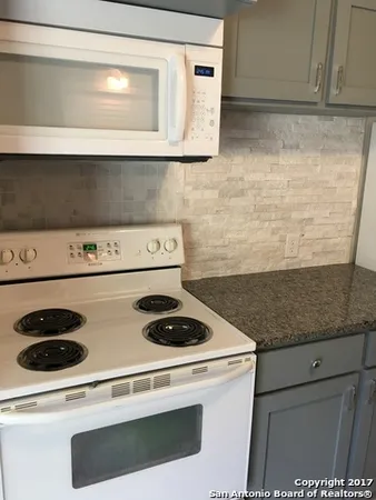 $1,595 | 4515 Bikini Drive, San Antonio, TX 78218