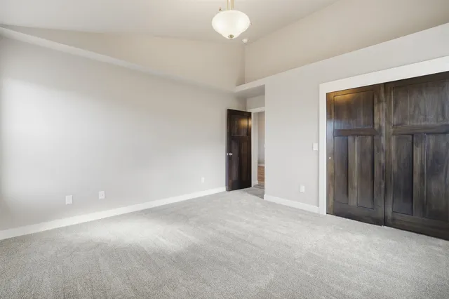 $599,900 | 5735 North Acadia Drive, Appleton, WI 54913