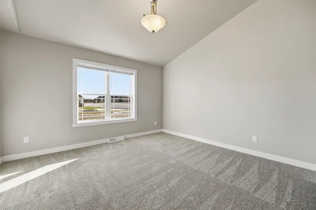 $599,900 | 5735 North Acadia Drive, Appleton, WI 54913