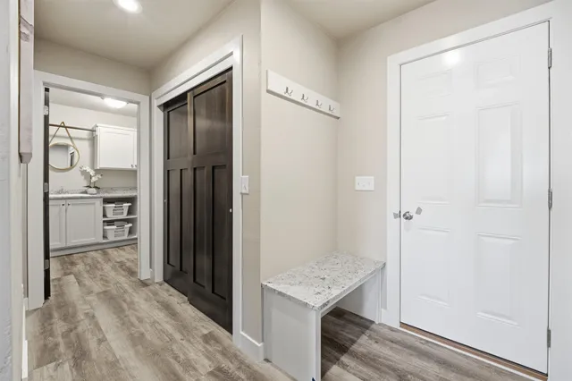 $599,900 | 5735 North Acadia Drive, Appleton, WI 54913