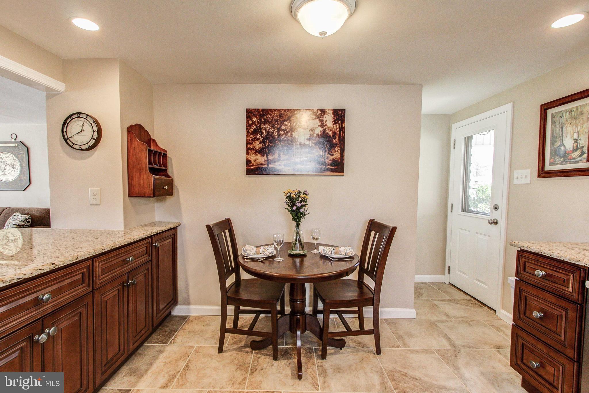 10 Latchstring Lane Hatboro, PA 19040 - Photo 13 of 32 Eat In Kitchen Plenty of room for table of 4