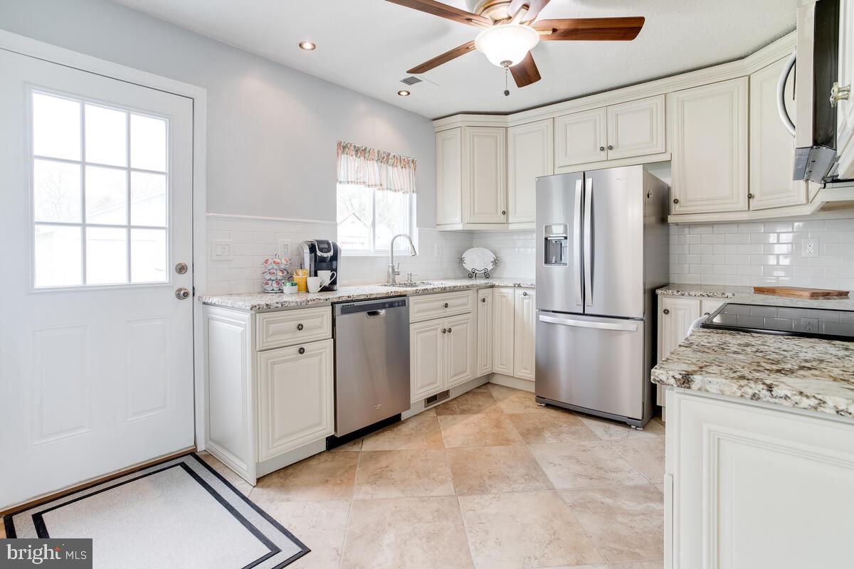 266 Pertch Road Severna Park, MD 21146 - Photo 18 of 38 Gallery Image 18