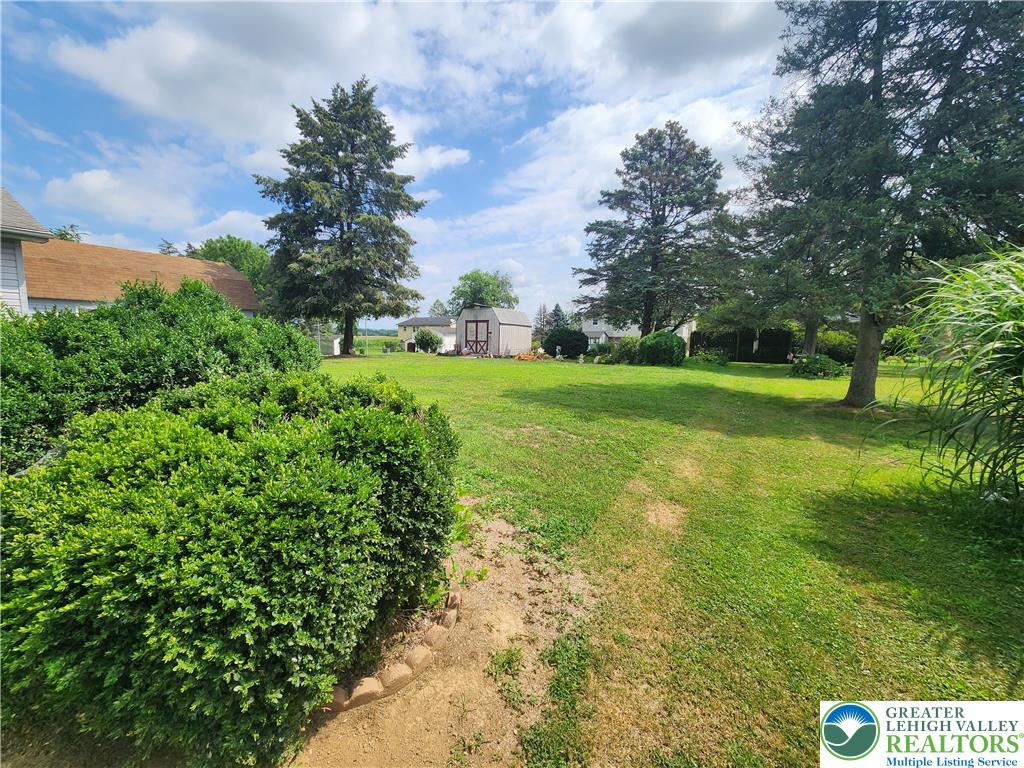 488 Daniels Road Nazareth, PA 18064 - Photo 5 of 13 Gallery Image 5