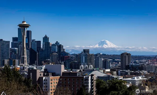 $4,695 | 7 Highland Drive, Unit 301, Seattle, WA 98109