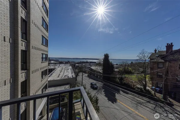 $4,695 | 7 Highland Drive, Unit 301, Seattle, WA 98109