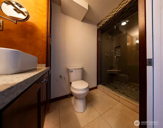 $4,695 | 7 Highland Drive, Unit 301, Seattle, WA 98109